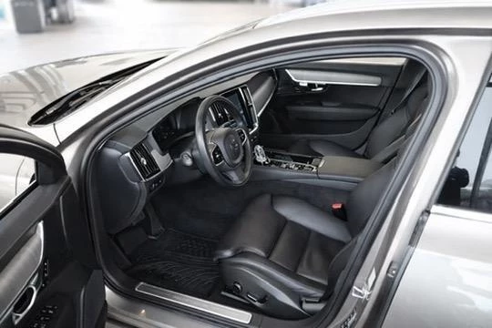 Hoofdafbeelding Volvo V90