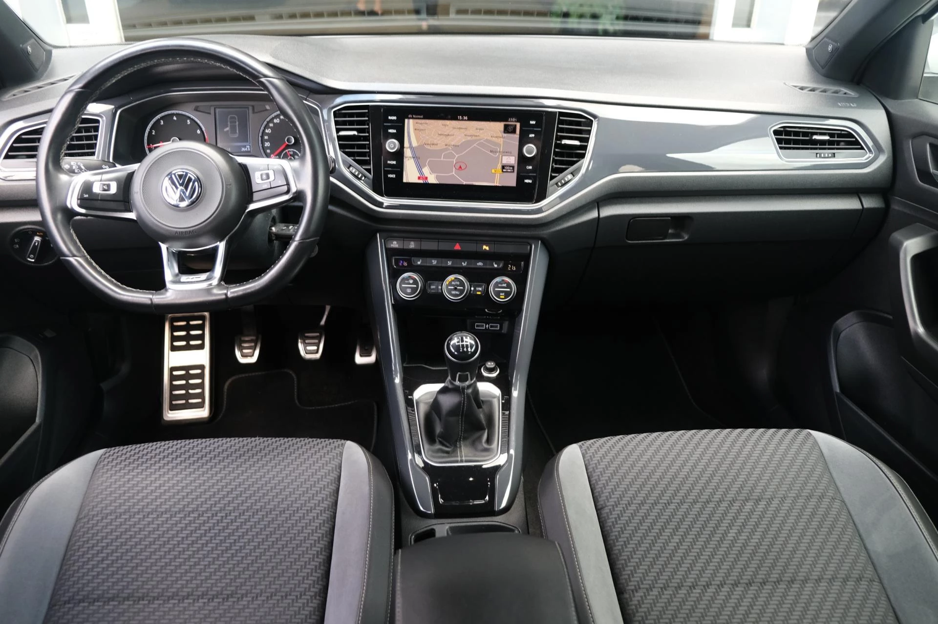Hoofdafbeelding Volkswagen T-Roc