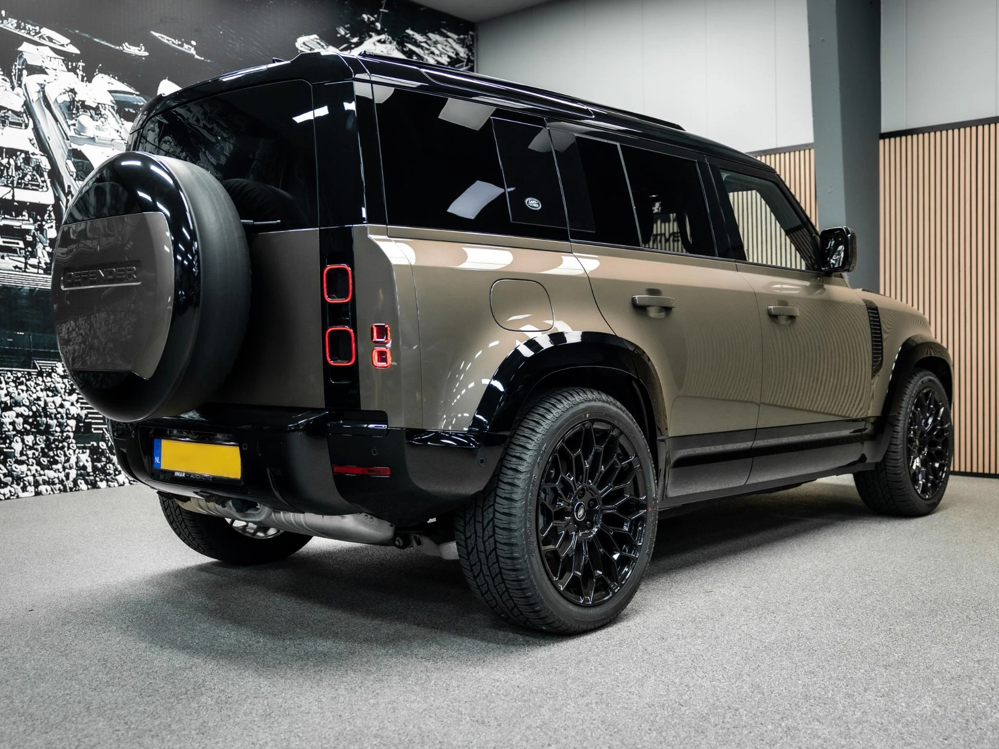 Hoofdafbeelding Land Rover Defender