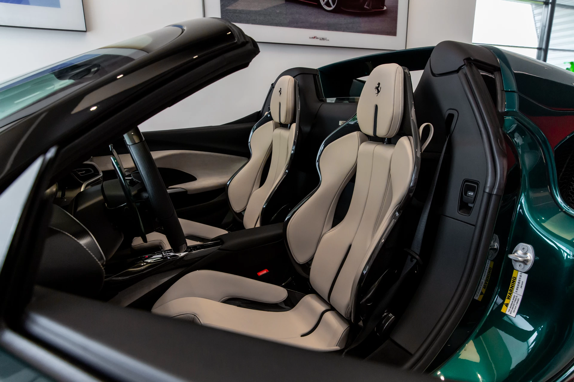 Hoofdafbeelding Ferrari 296