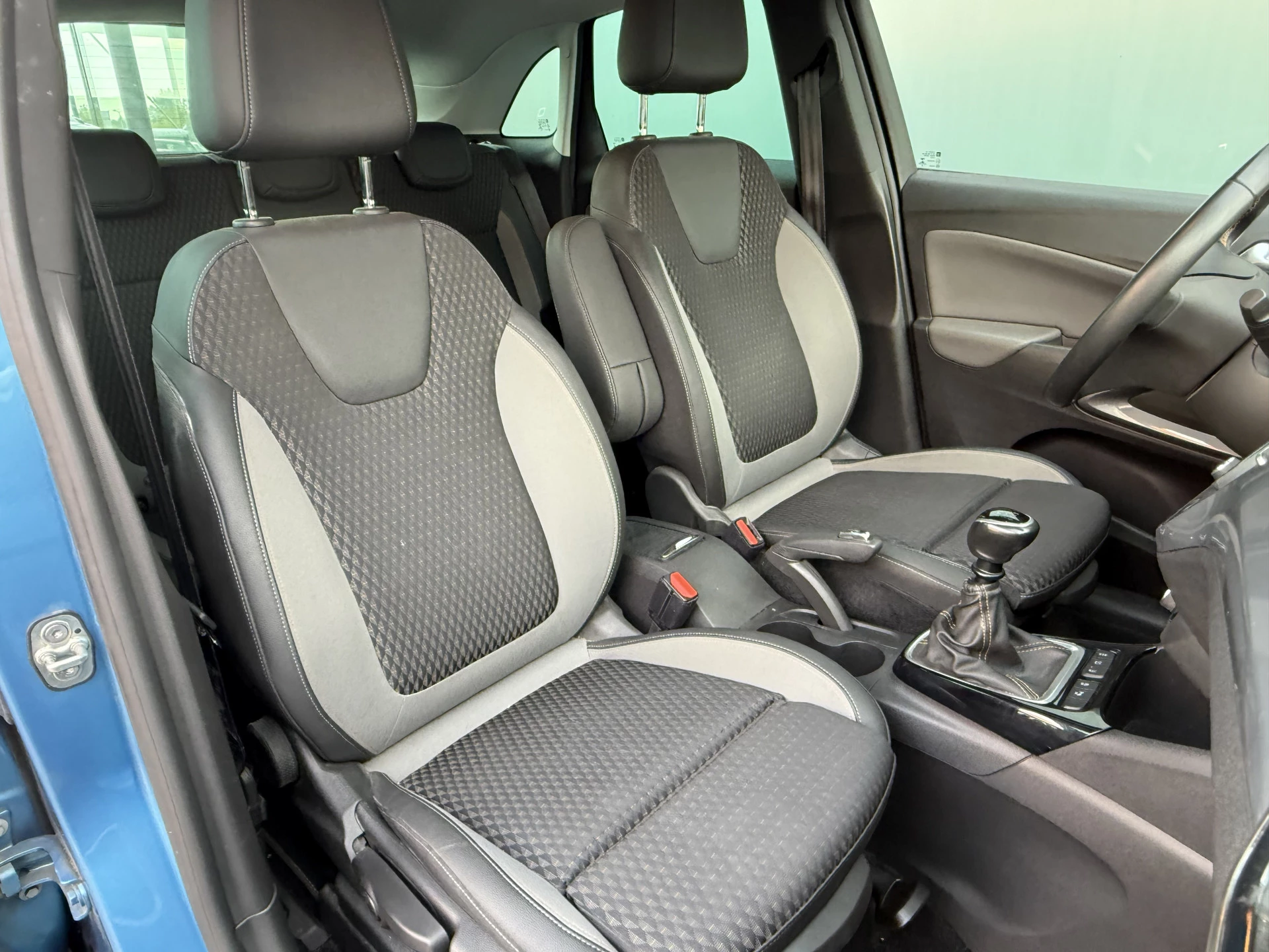 Hoofdafbeelding Opel Crossland X