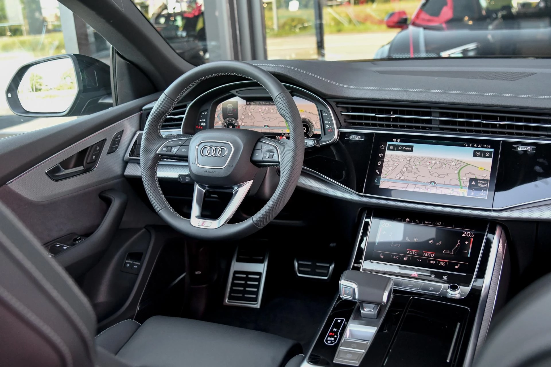 Hoofdafbeelding Audi Q8