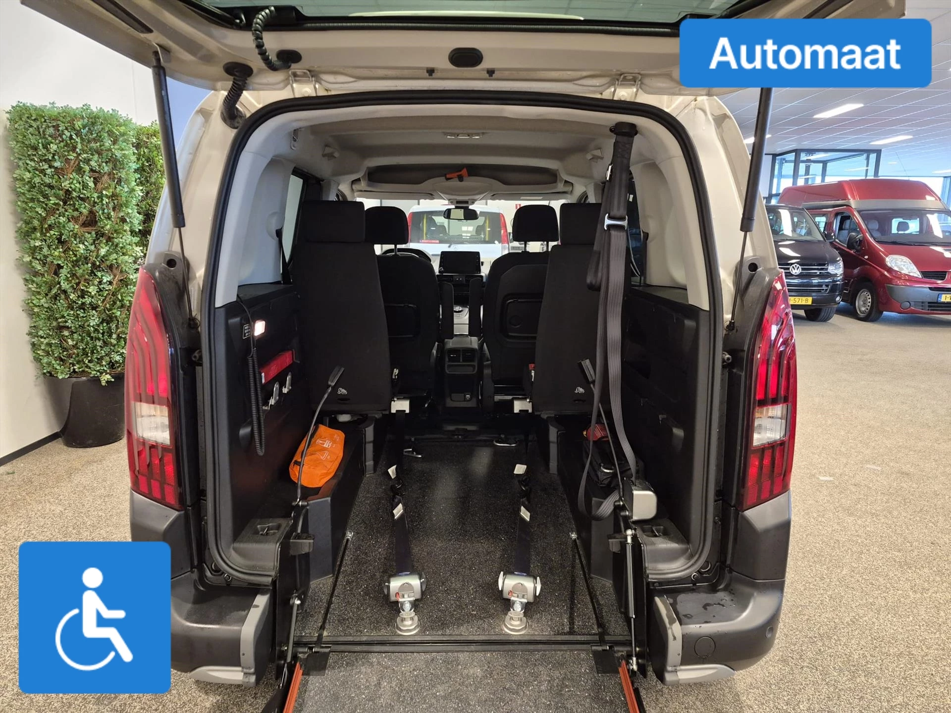 Hoofdafbeelding Peugeot Rifter