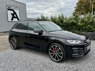 Audi Q5 55 TFSIe Quattro S-Line Pano|Luchtvering|ACC|Camera Zwart