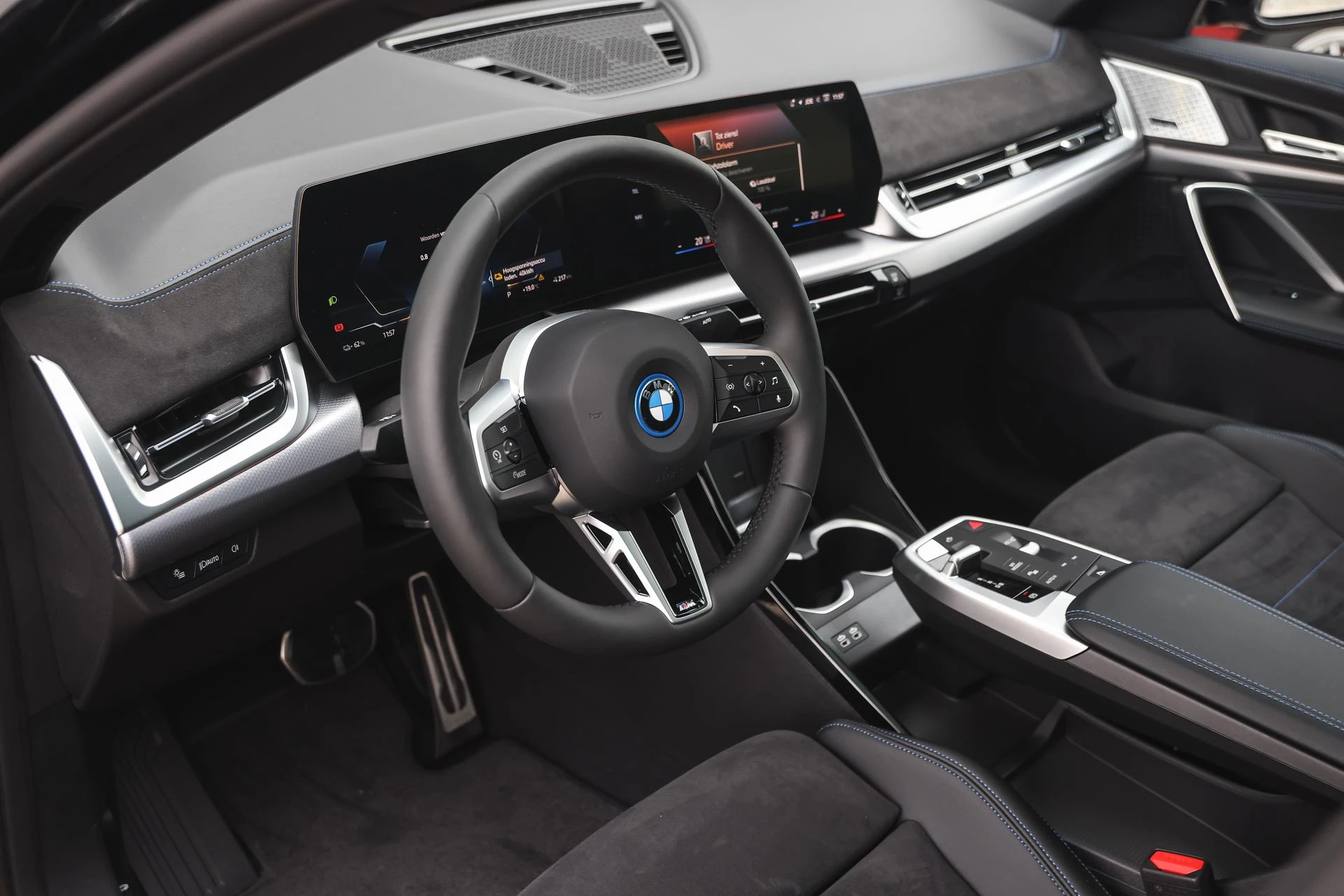 Hoofdafbeelding BMW iX2