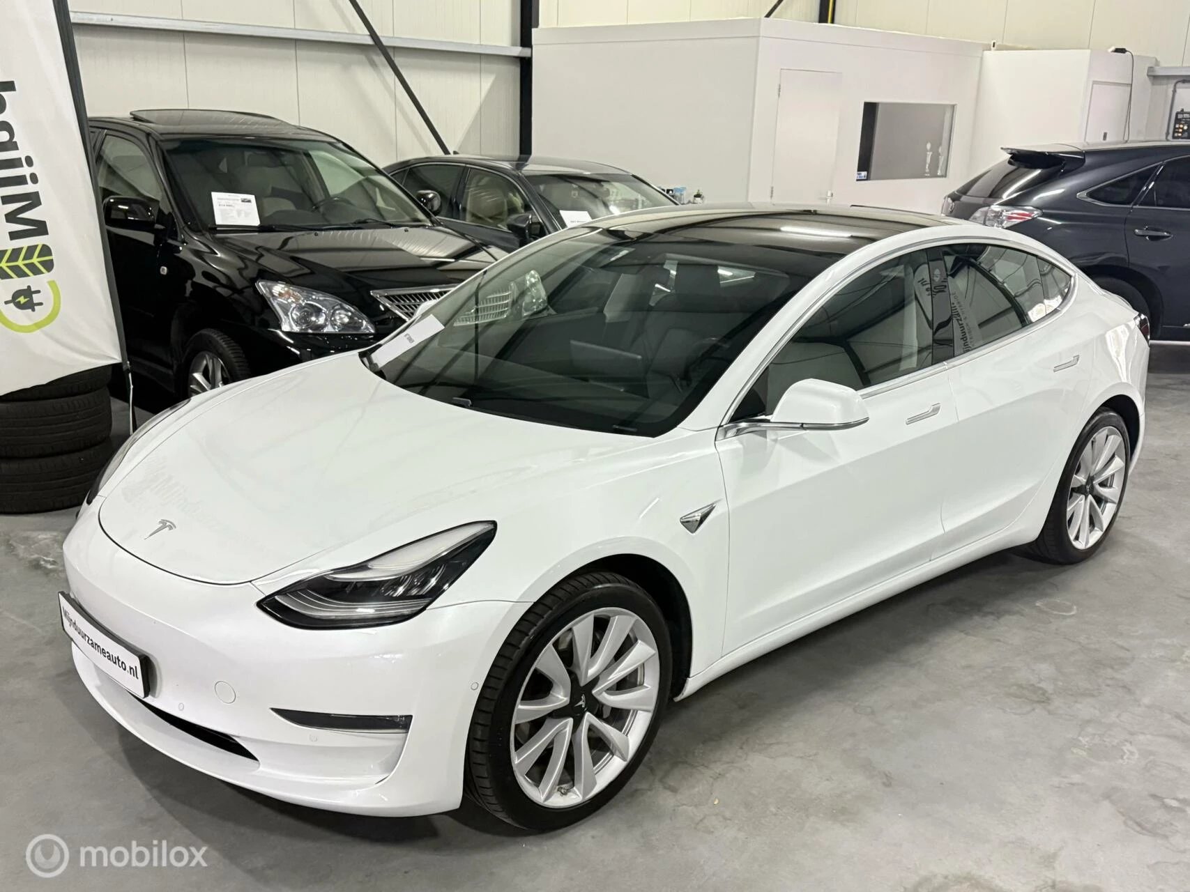 Hoofdafbeelding Tesla Model 3