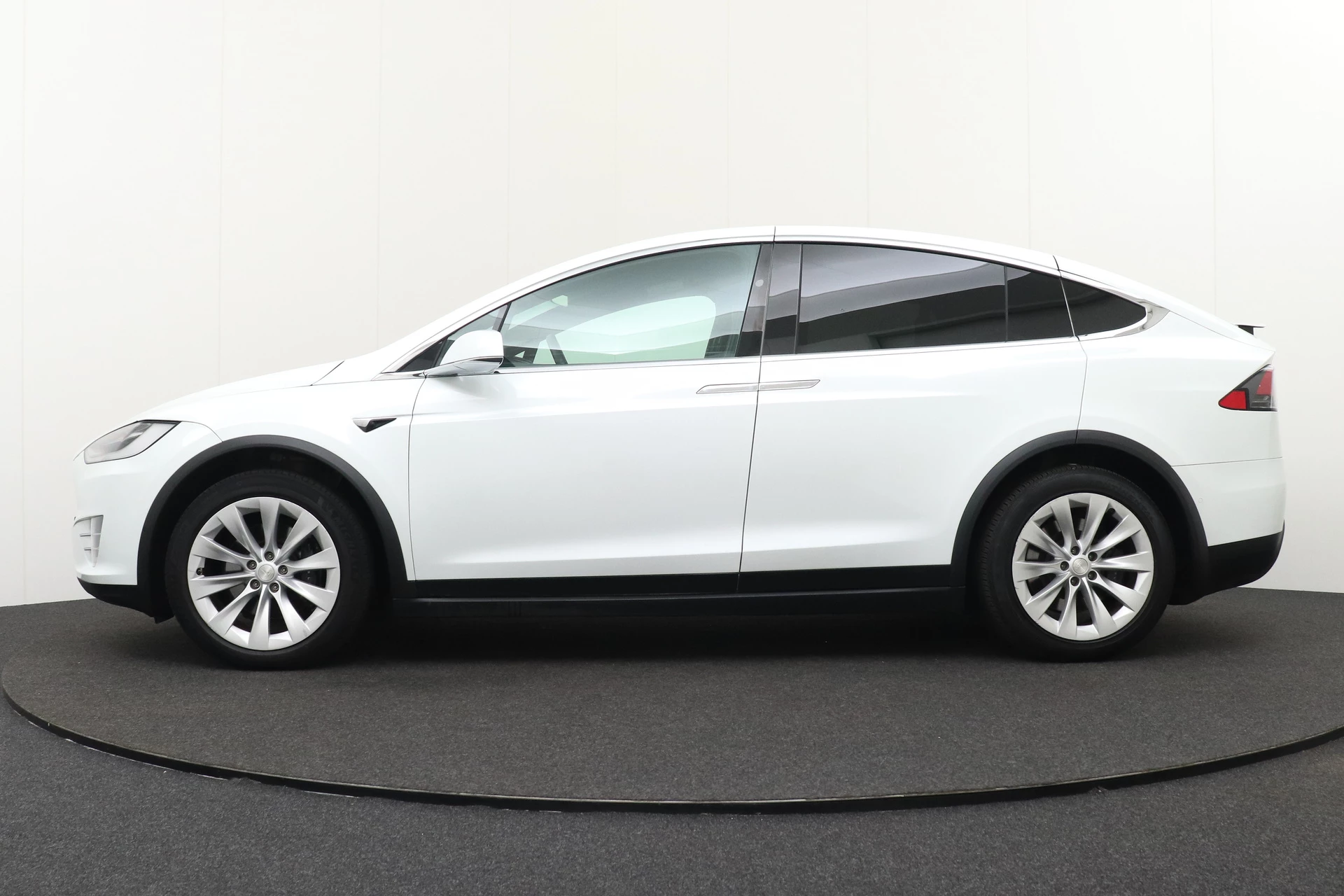 Hoofdafbeelding Tesla Model X