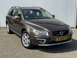 Hoofdafbeelding Volvo XC70 Volvo XC70 2.4 D5 Polar+|Summum|Niveaureg.|Standkachel|ACC