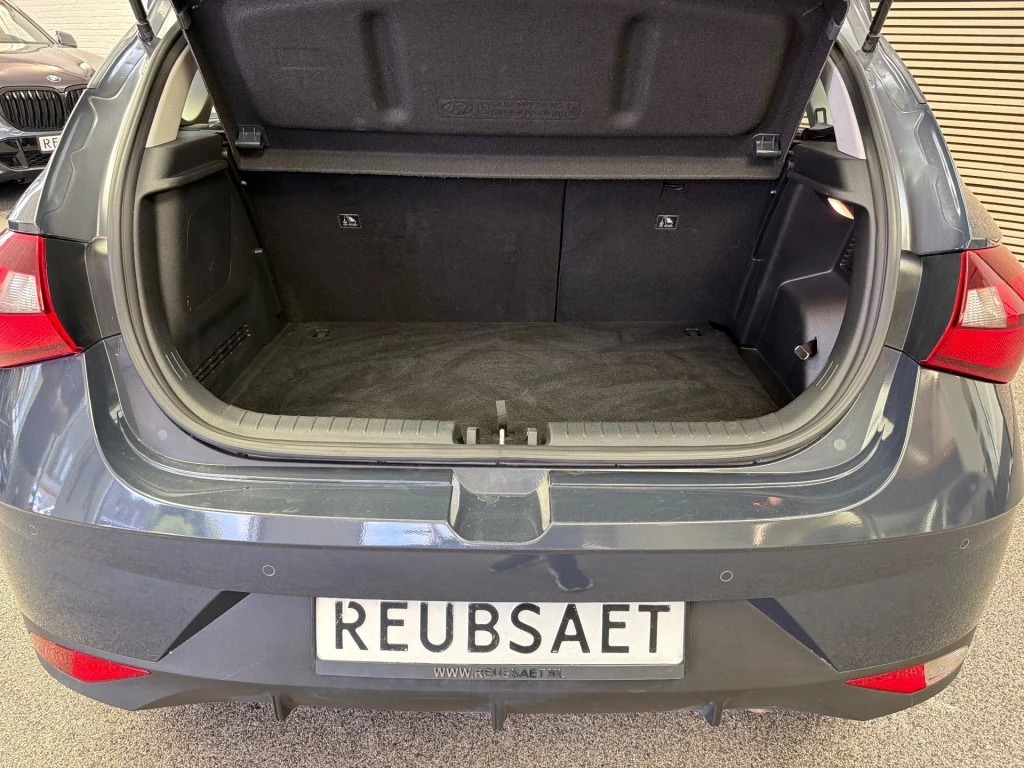 Hoofdafbeelding Hyundai i20
