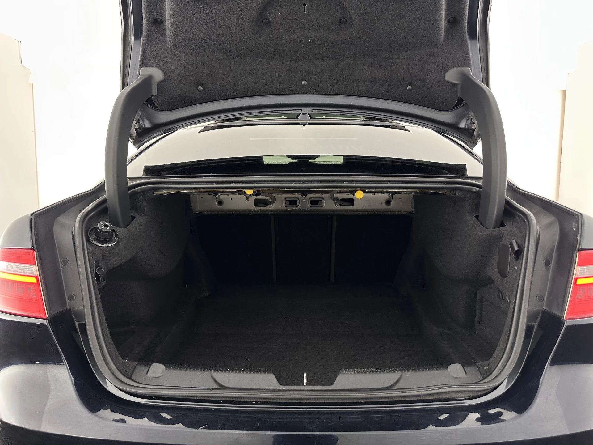 Hoofdafbeelding Jaguar XE