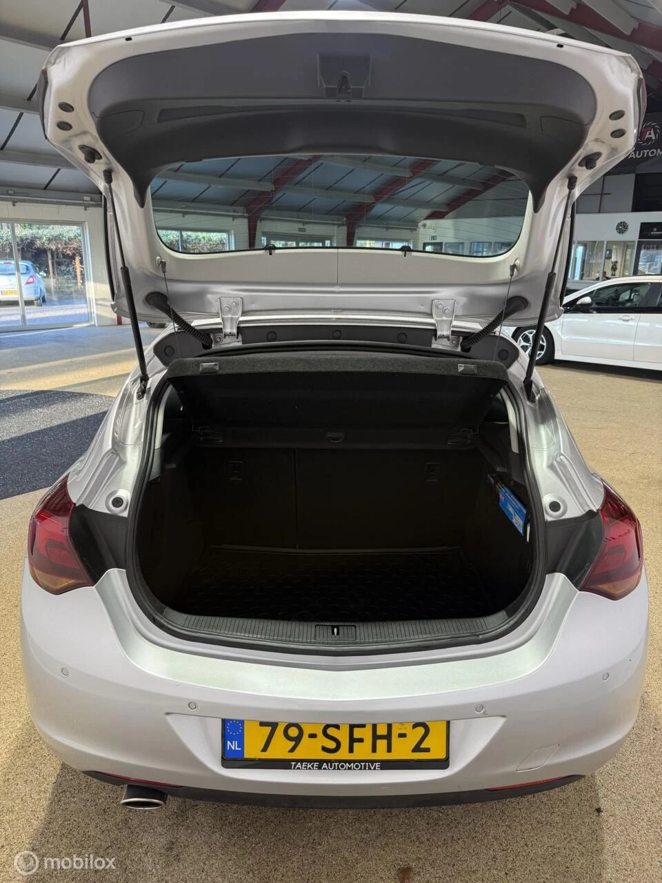 Hoofdafbeelding Opel Astra