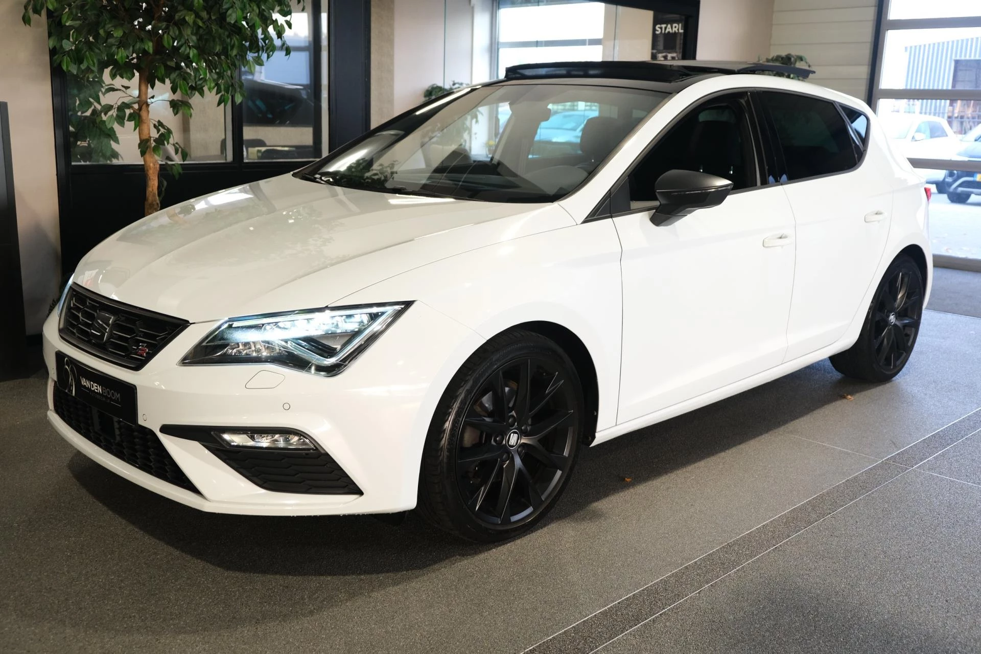 Hoofdafbeelding SEAT Leon