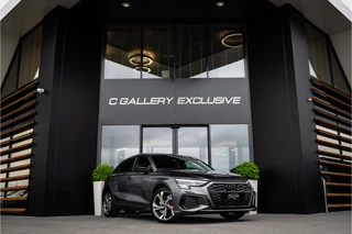 Audi A3 Sportback 45 TFSI e S edition Competition - 2x S-Line l Black-Line l Daytona grijs