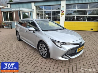 Toyota Corolla Touring Sports 1.8 Hybrid Business