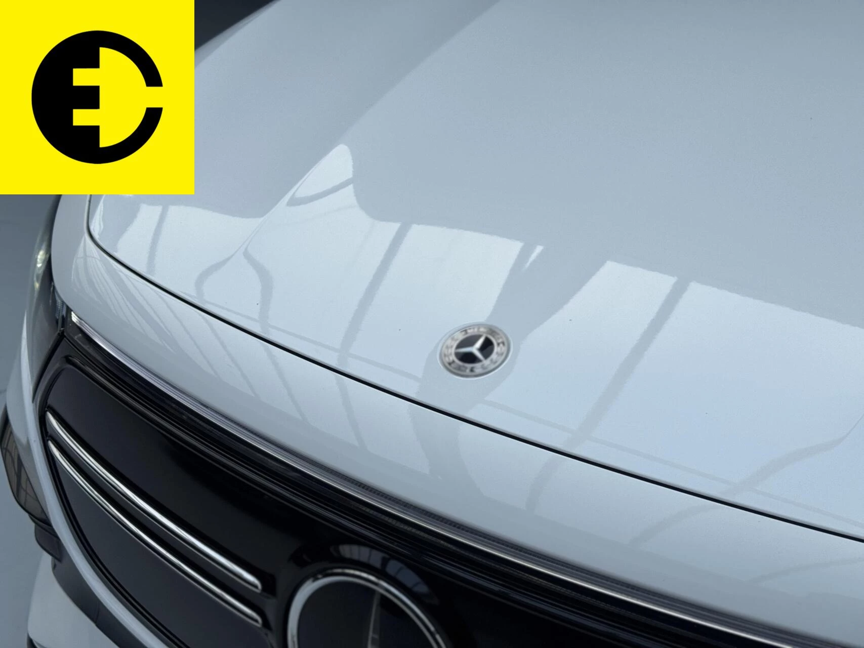 Hoofdafbeelding Mercedes-Benz EQA