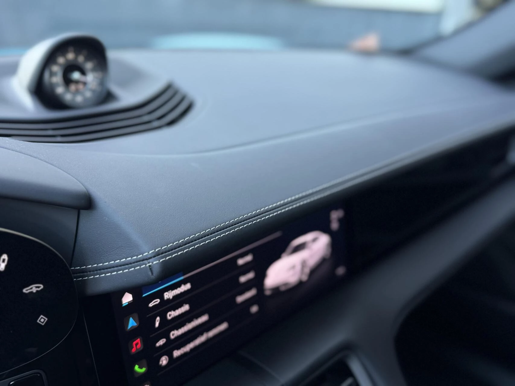 Hoofdafbeelding Porsche Taycan