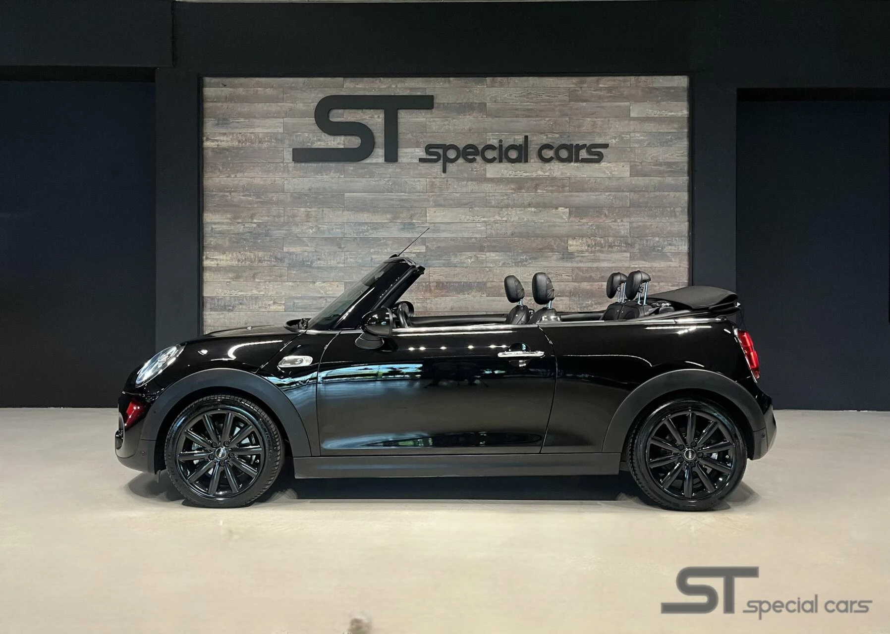 Hoofdafbeelding MINI Cooper S Cabrio