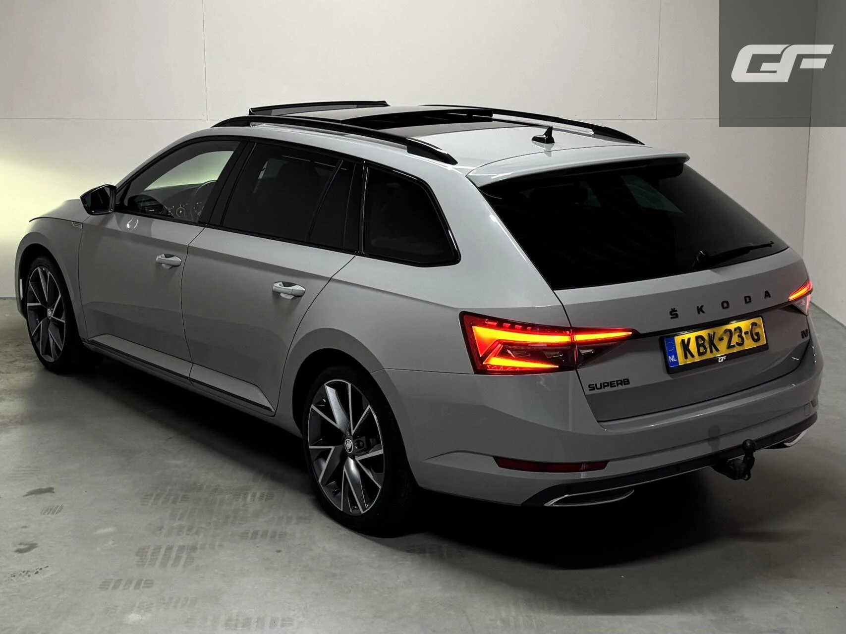 Hoofdafbeelding Škoda Superb