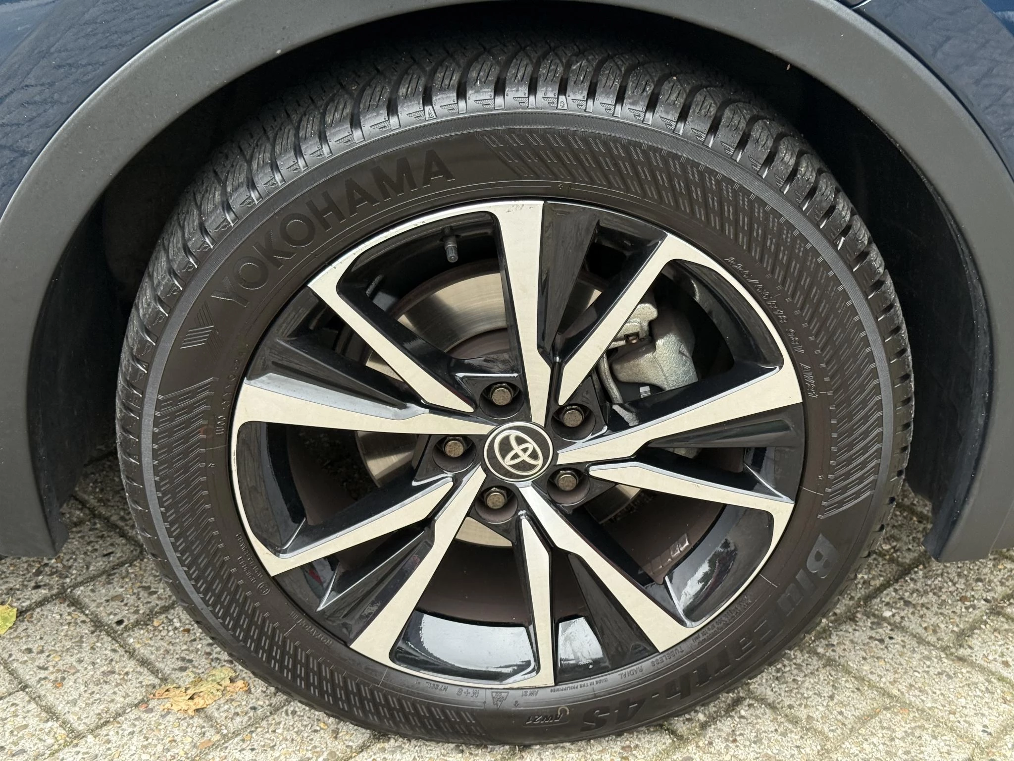 Hoofdafbeelding Toyota C-HR