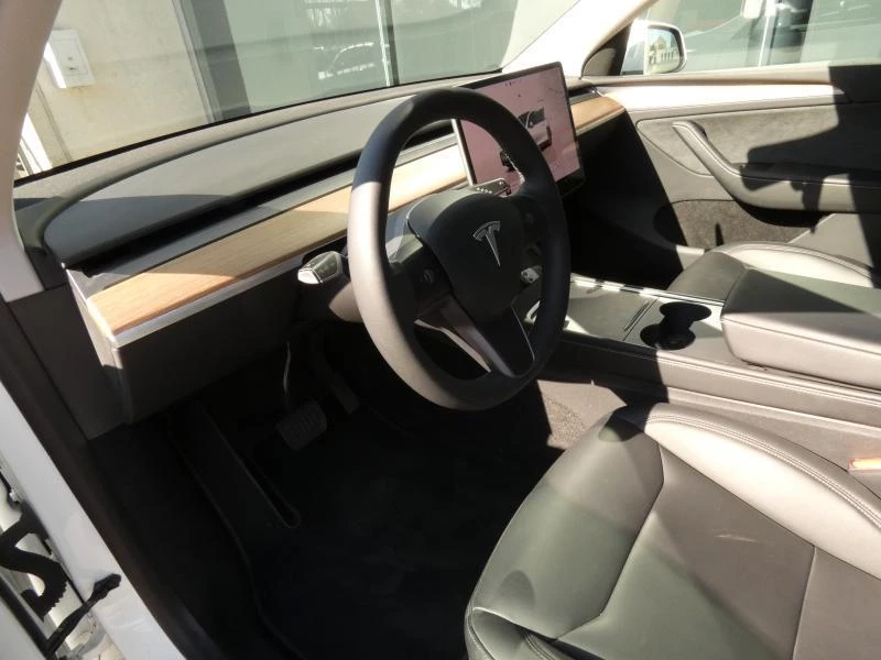 Hoofdafbeelding Tesla Model Y