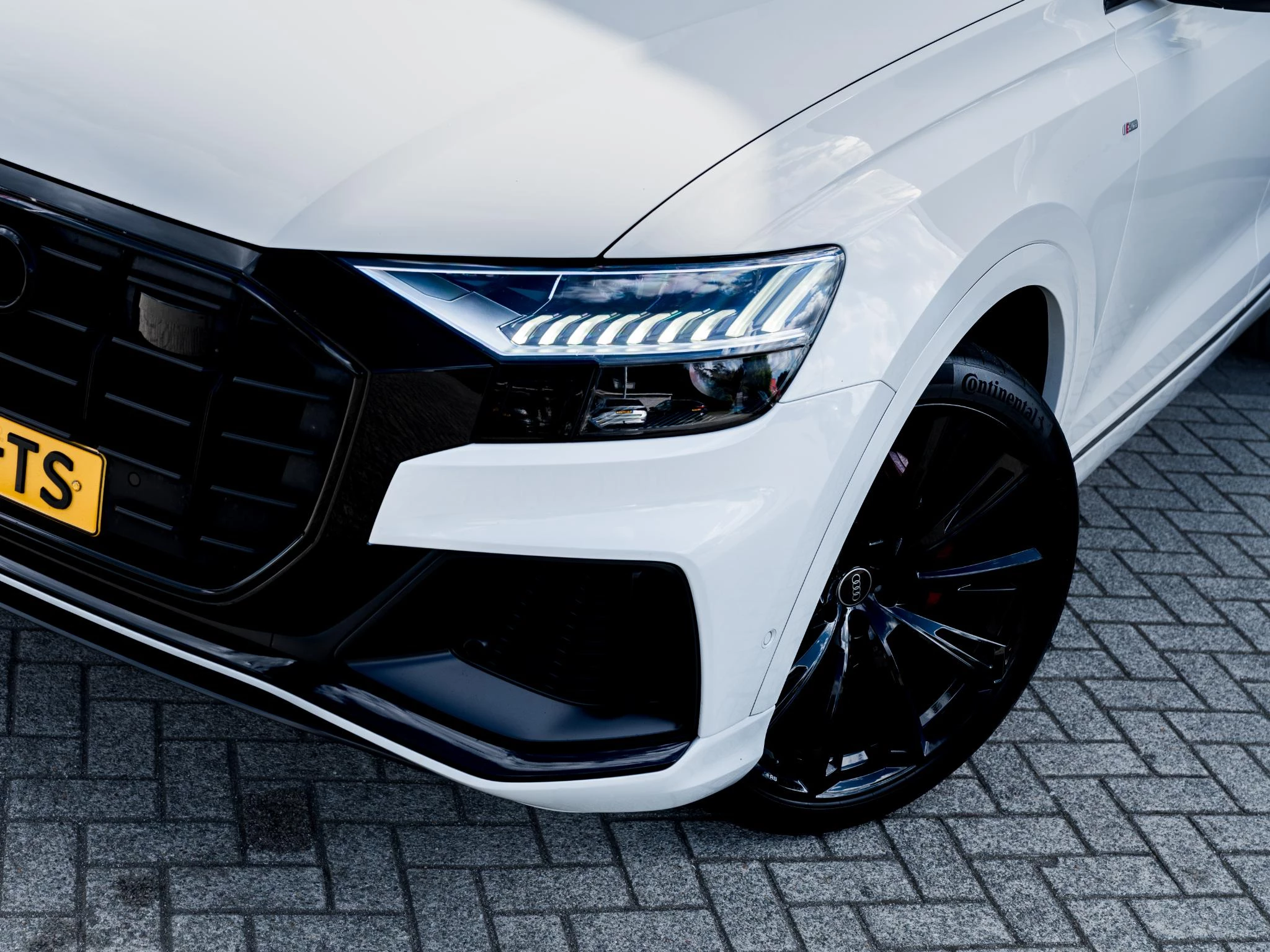 Hoofdafbeelding Audi Q8