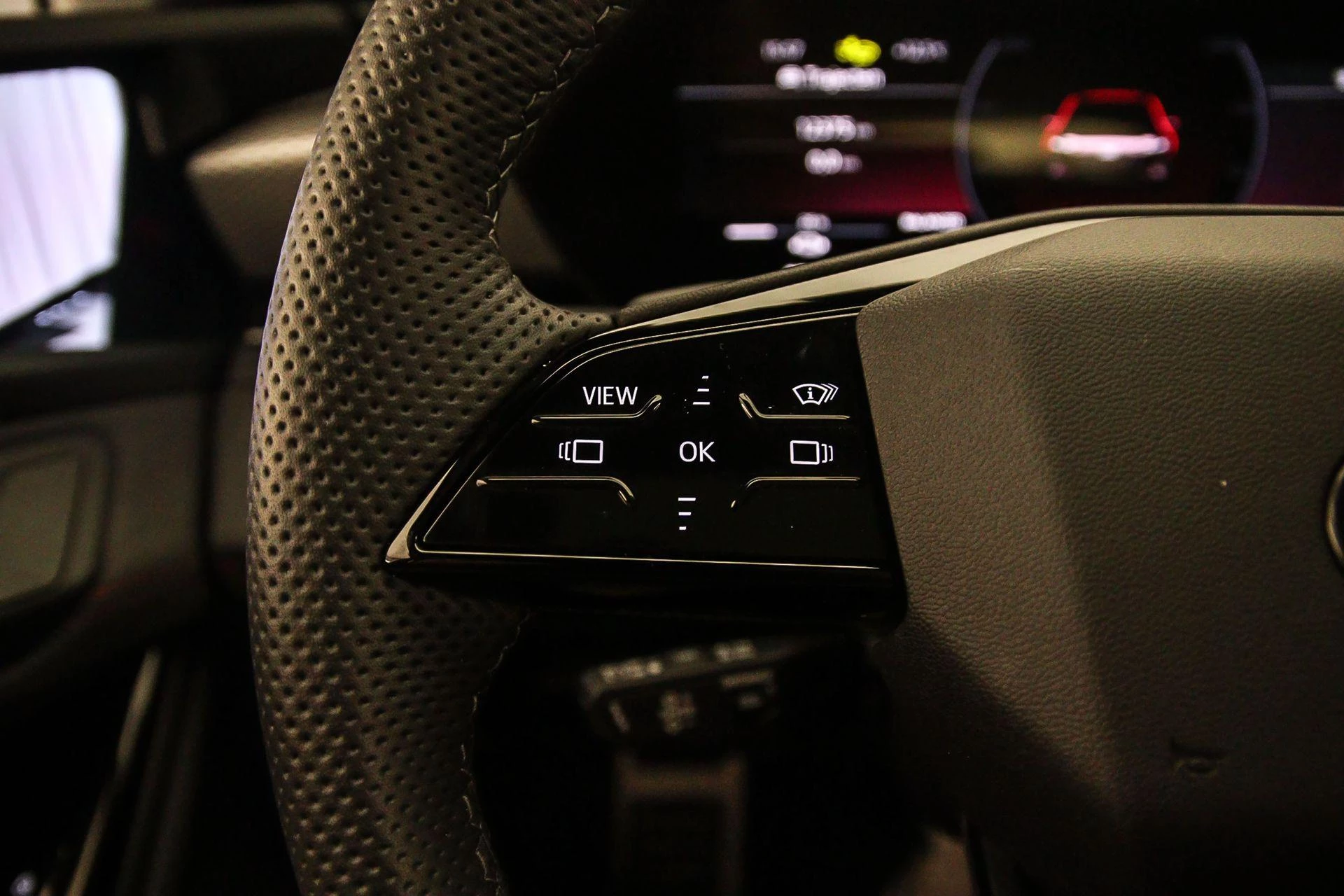 Hoofdafbeelding Audi A6 Avant e-tron