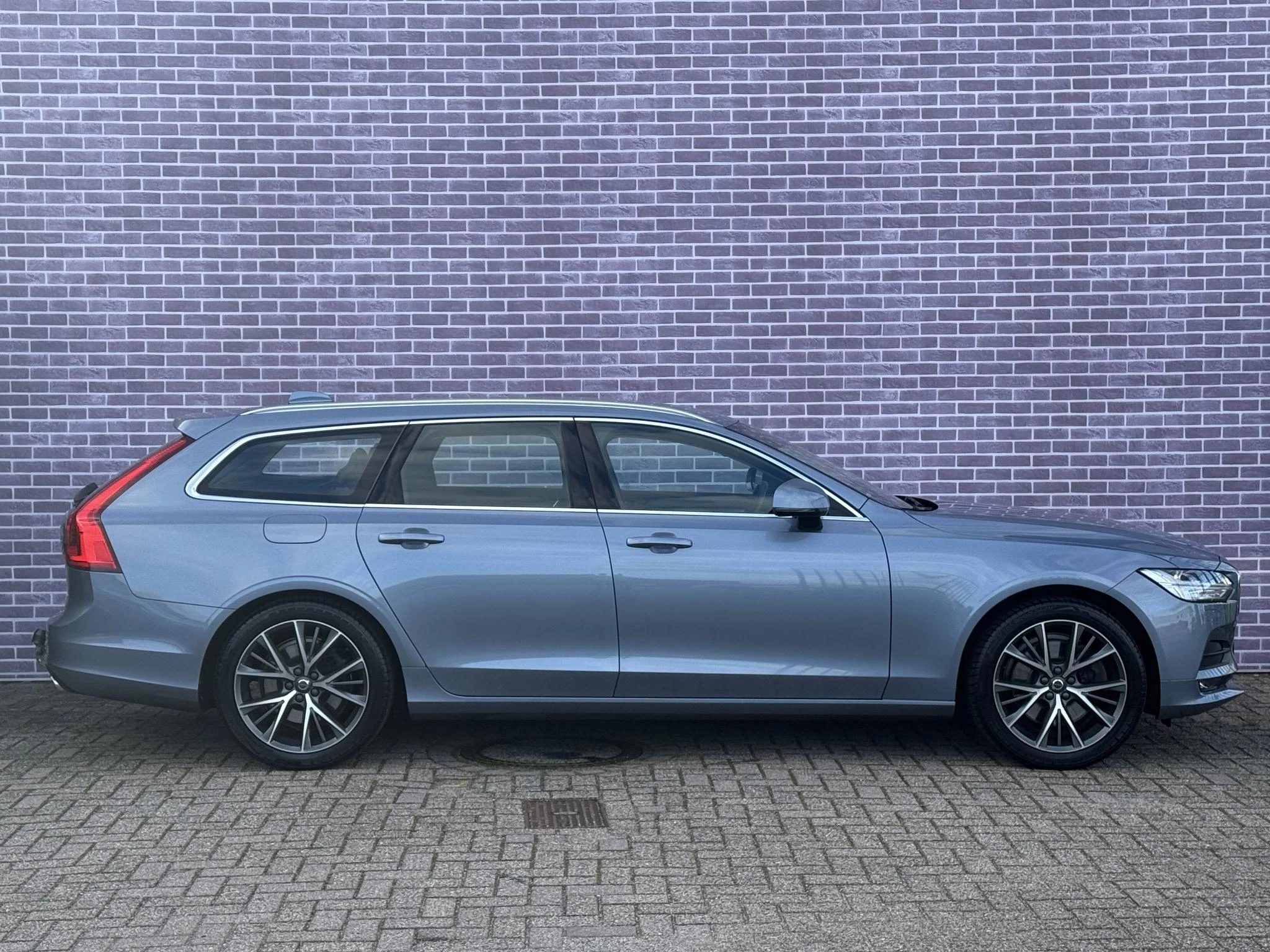 Hoofdafbeelding Volvo V90