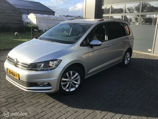 Hoofdafbeelding Volkswagen Touran Volkswagen Touran 1.2 TSI Comfortline 7p. PDC / Cruise