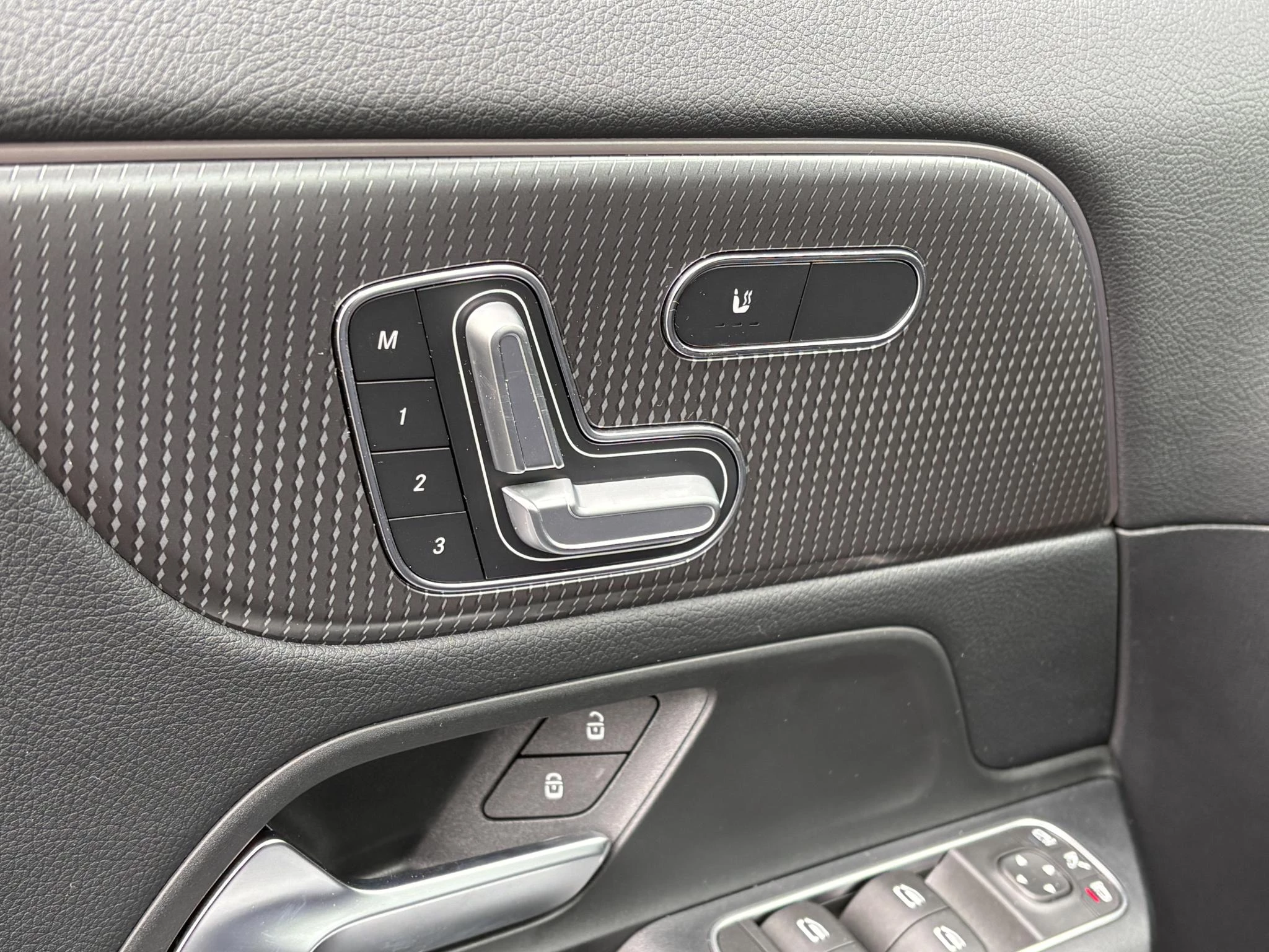 Hoofdafbeelding Mercedes-Benz EQA