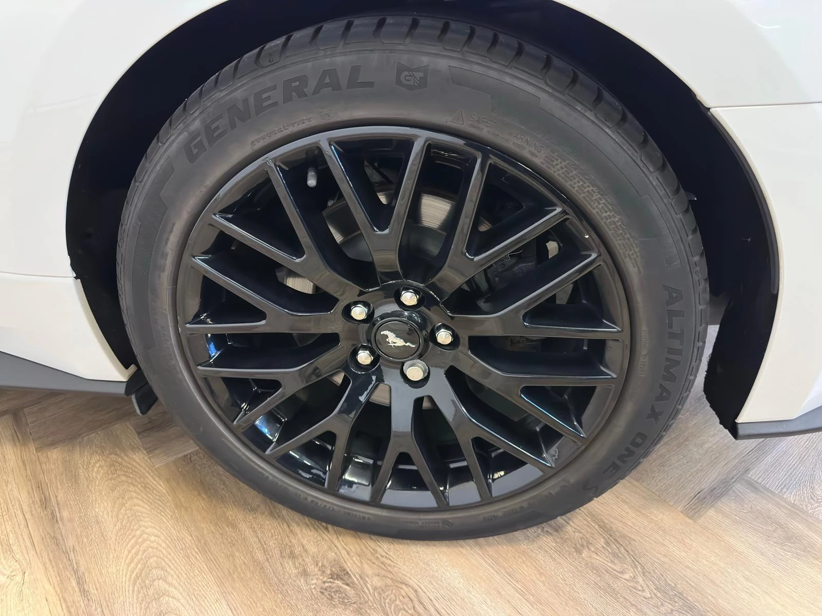 Hoofdafbeelding Ford Mustang