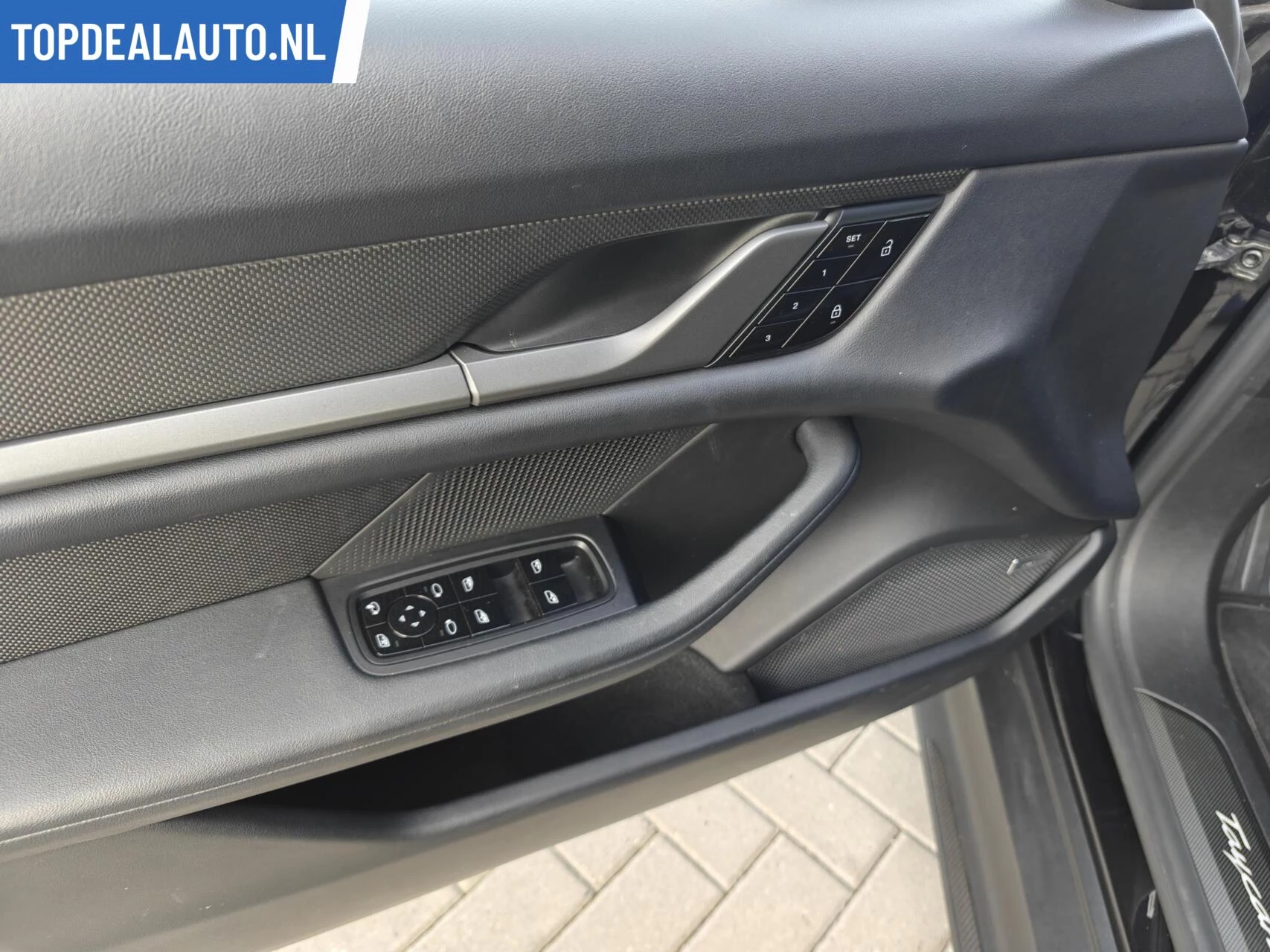 Hoofdafbeelding Porsche Taycan