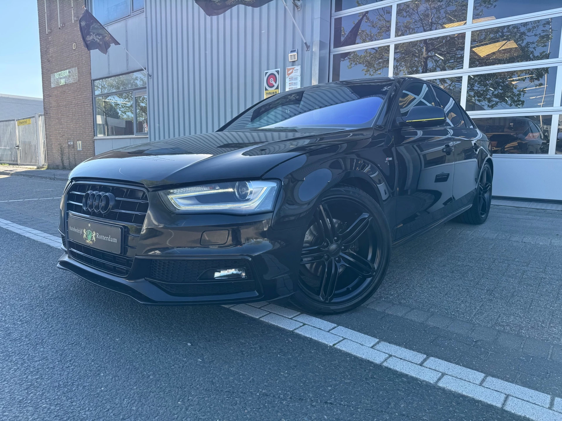 Hoofdafbeelding Audi A4