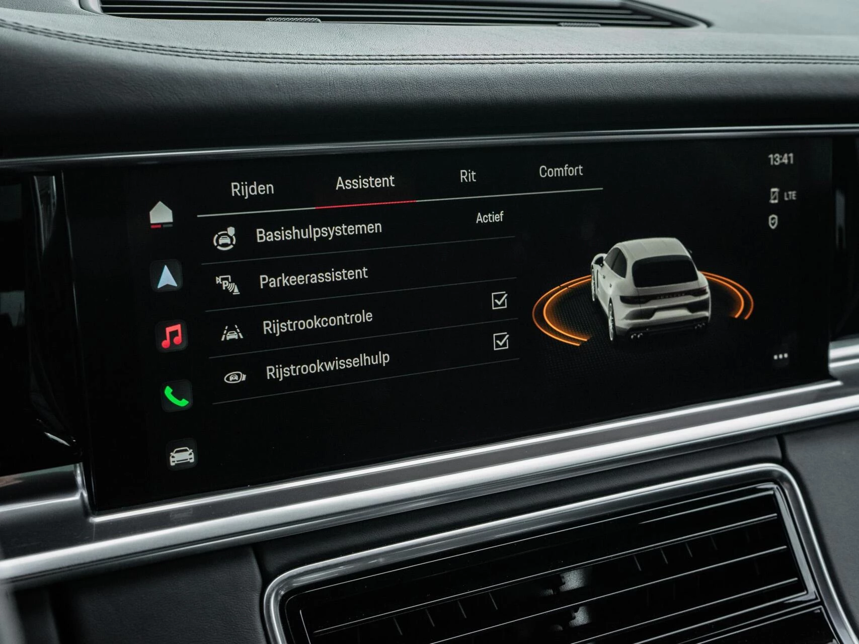 Hoofdafbeelding Porsche Panamera