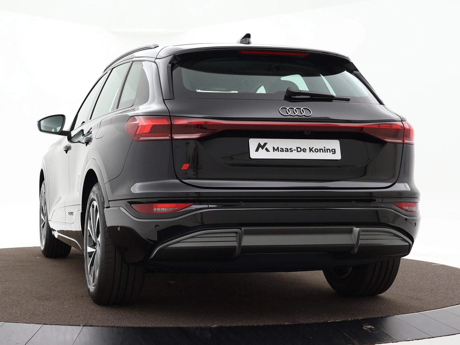 Hoofdafbeelding Audi Q6 e-tron