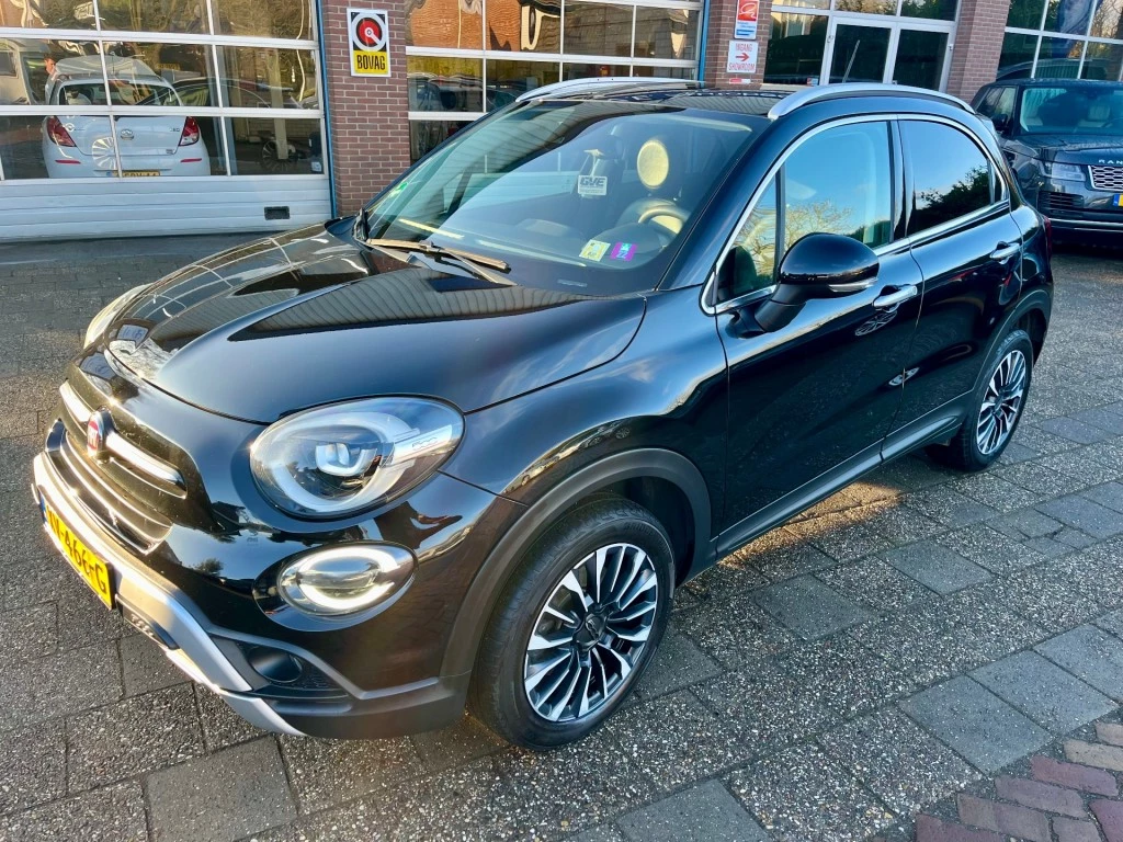 Hoofdafbeelding Fiat 500X