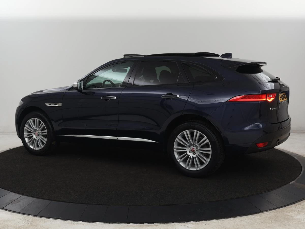 Hoofdafbeelding Jaguar F-PACE