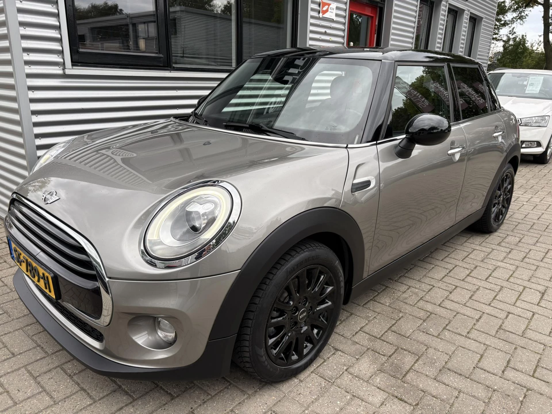 Hoofdafbeelding MINI Cooper