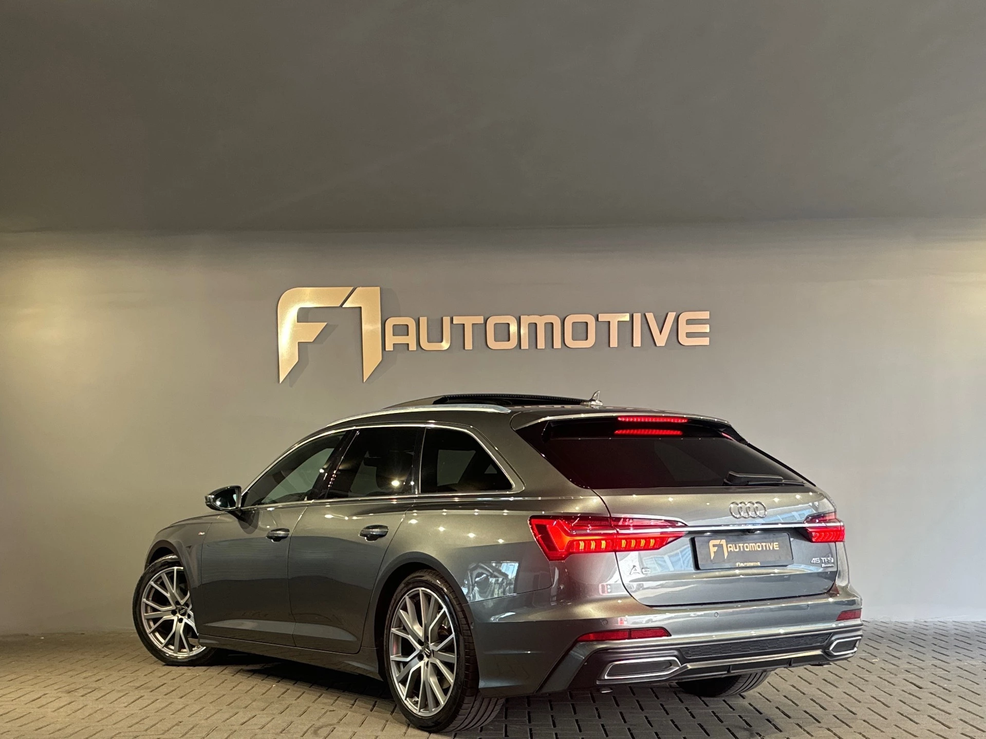 Hoofdafbeelding Audi A6