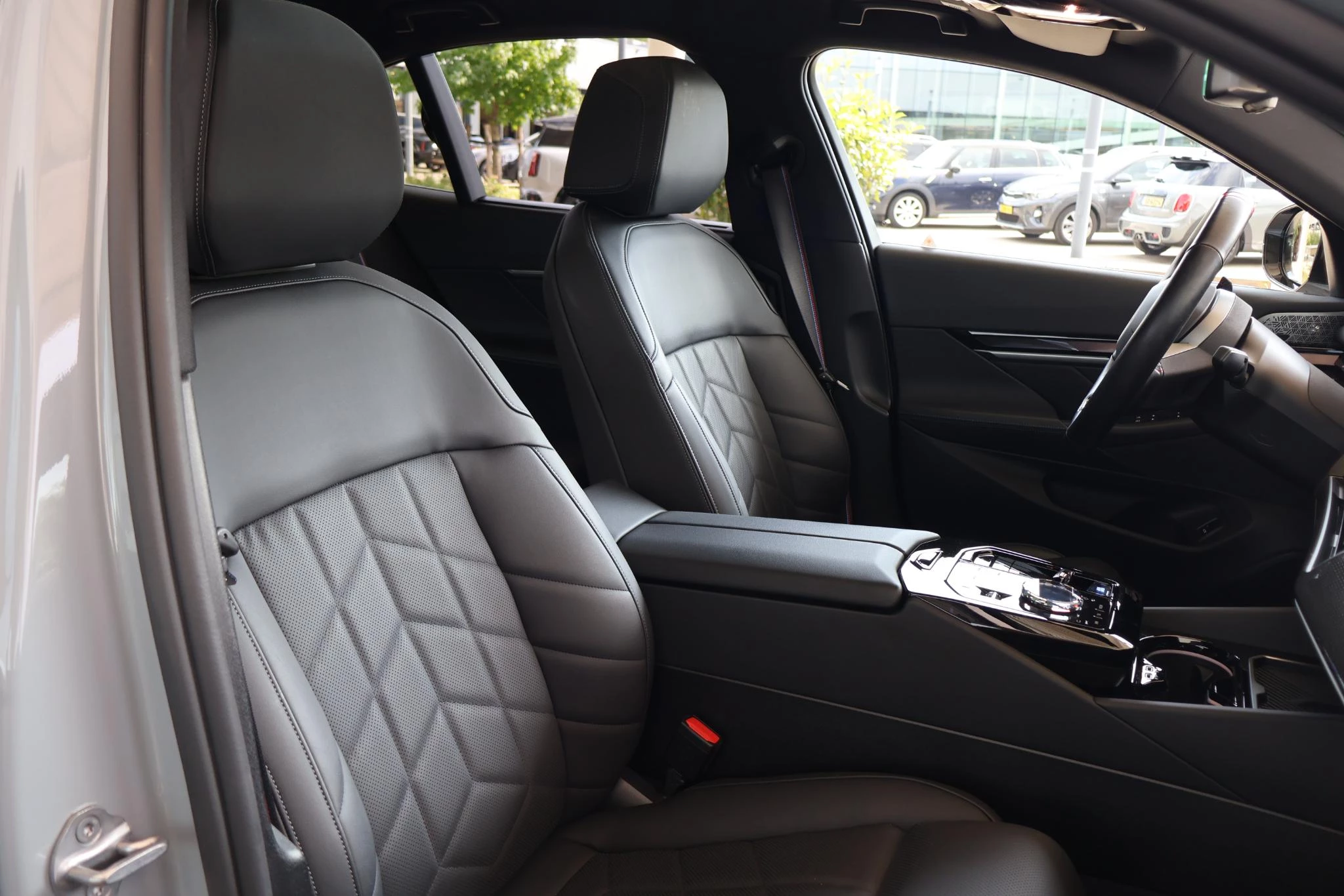Hoofdafbeelding BMW i5