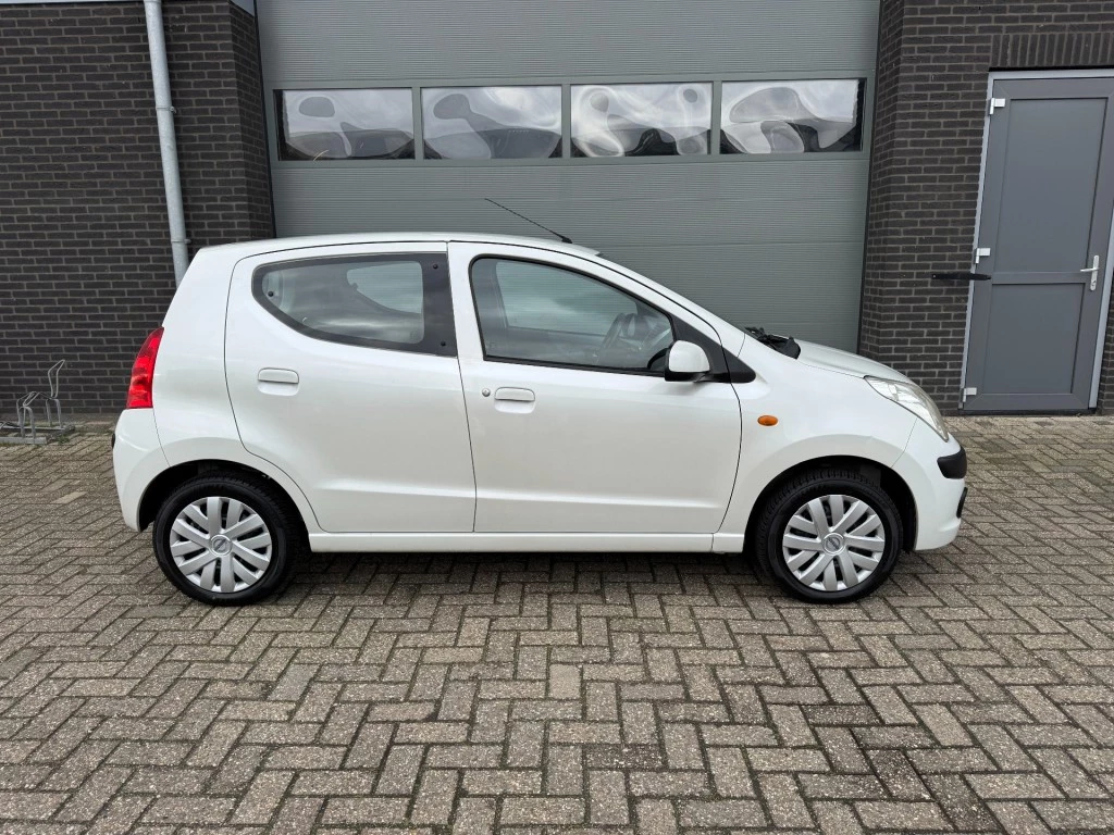 Hoofdafbeelding Nissan Pixo