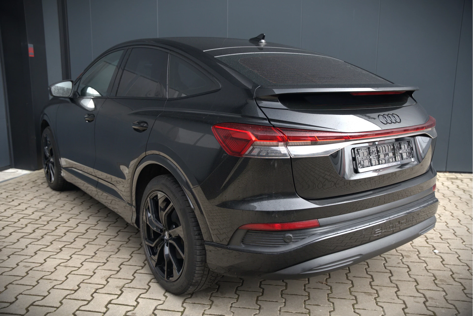 Hoofdafbeelding Audi Q4 Sportback e-tron