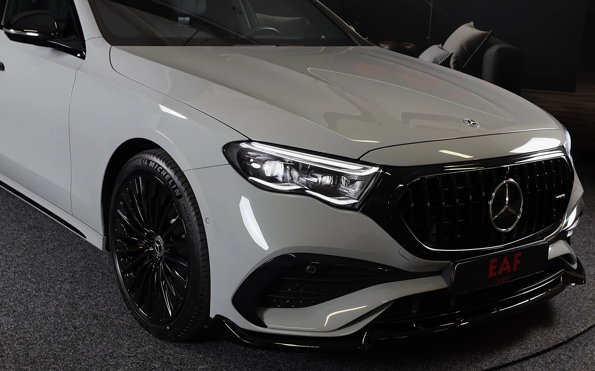 Hoofdafbeelding Mercedes-Benz E-Klasse
