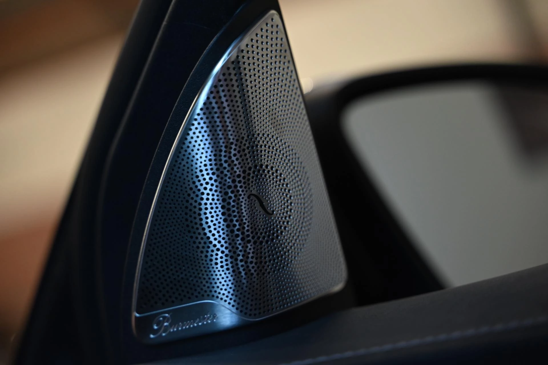 Hoofdafbeelding Mercedes-Benz EQC