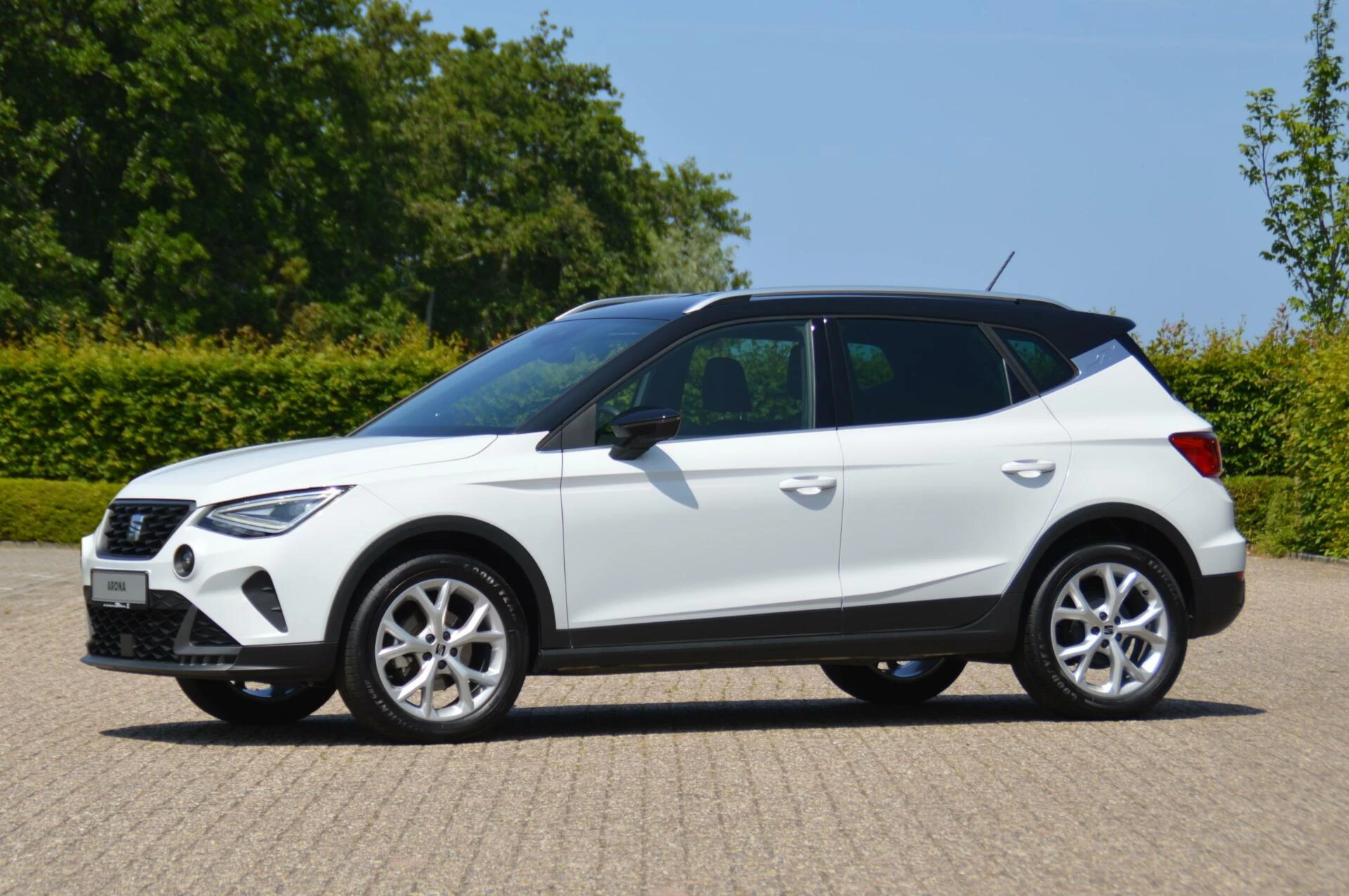Hoofdafbeelding SEAT Arona