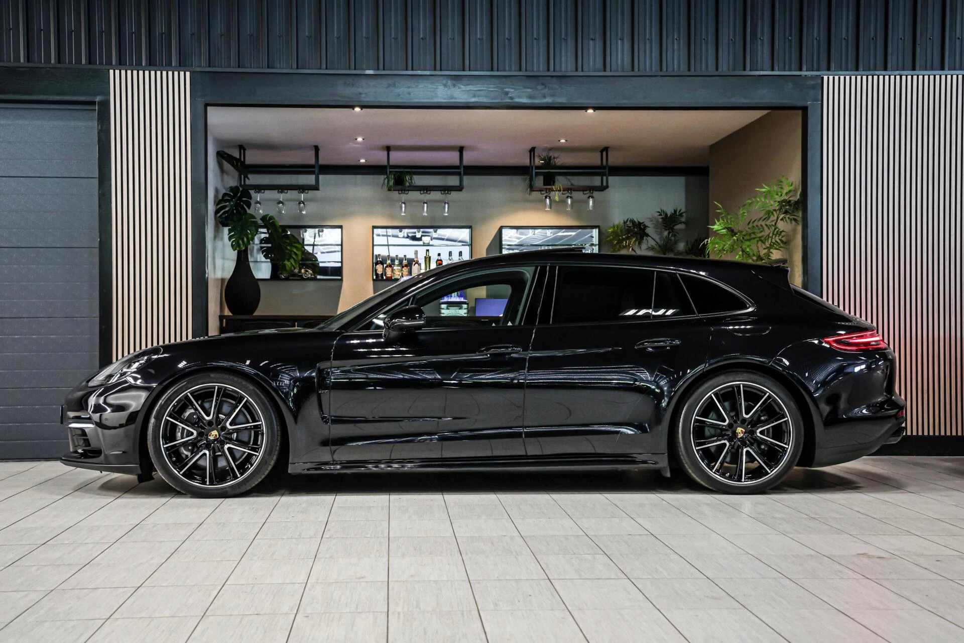 Hoofdafbeelding Porsche Panamera