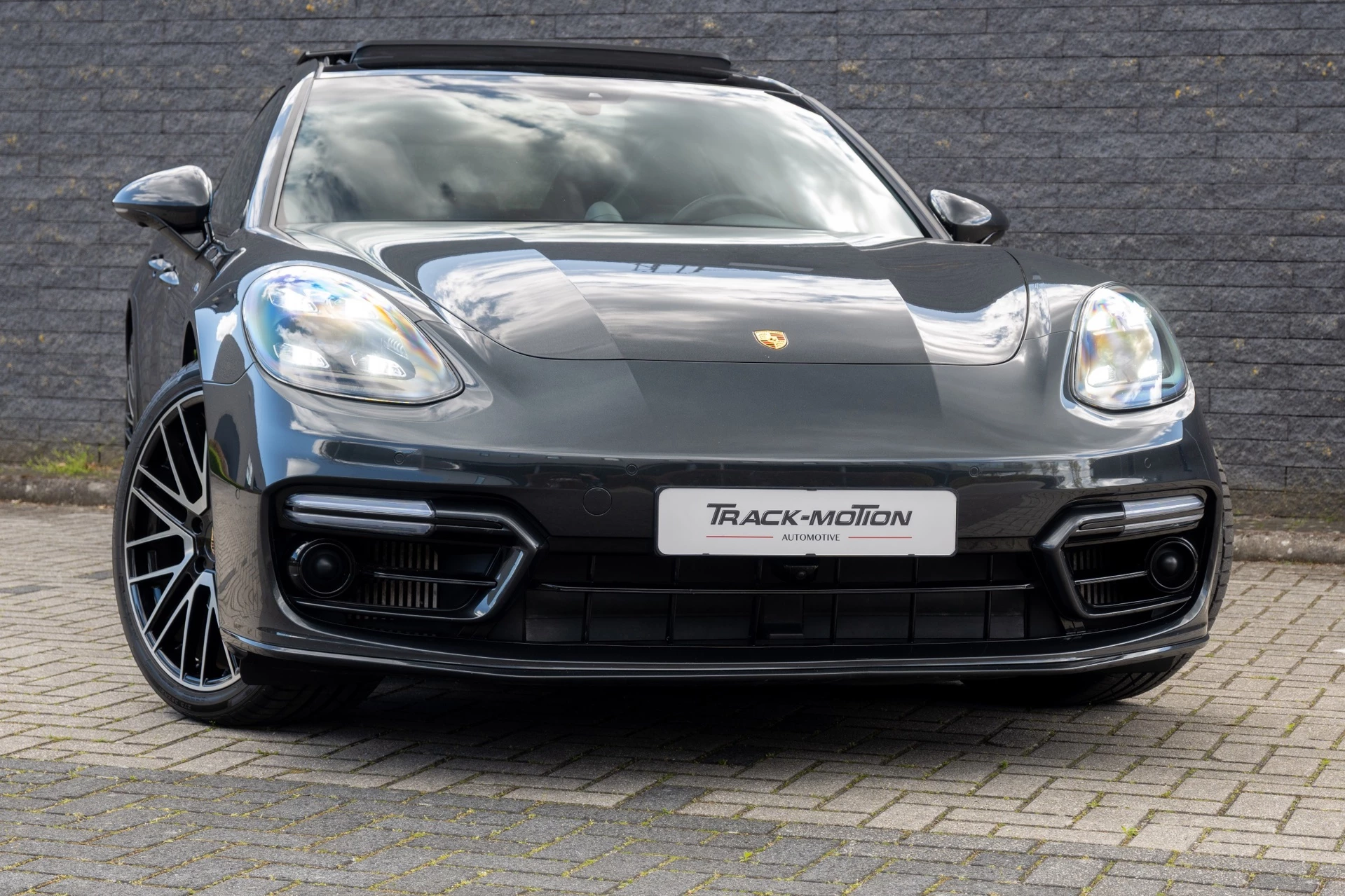 Hoofdafbeelding Porsche Panamera