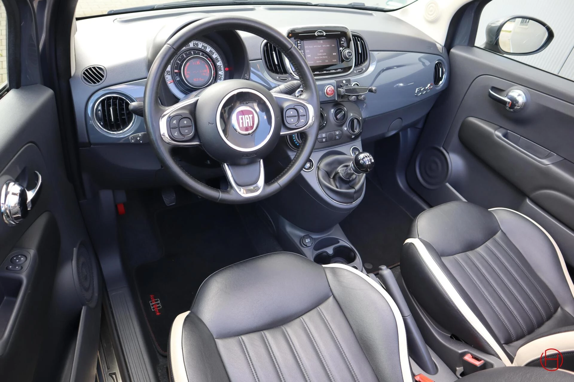 Hoofdafbeelding Fiat 500C