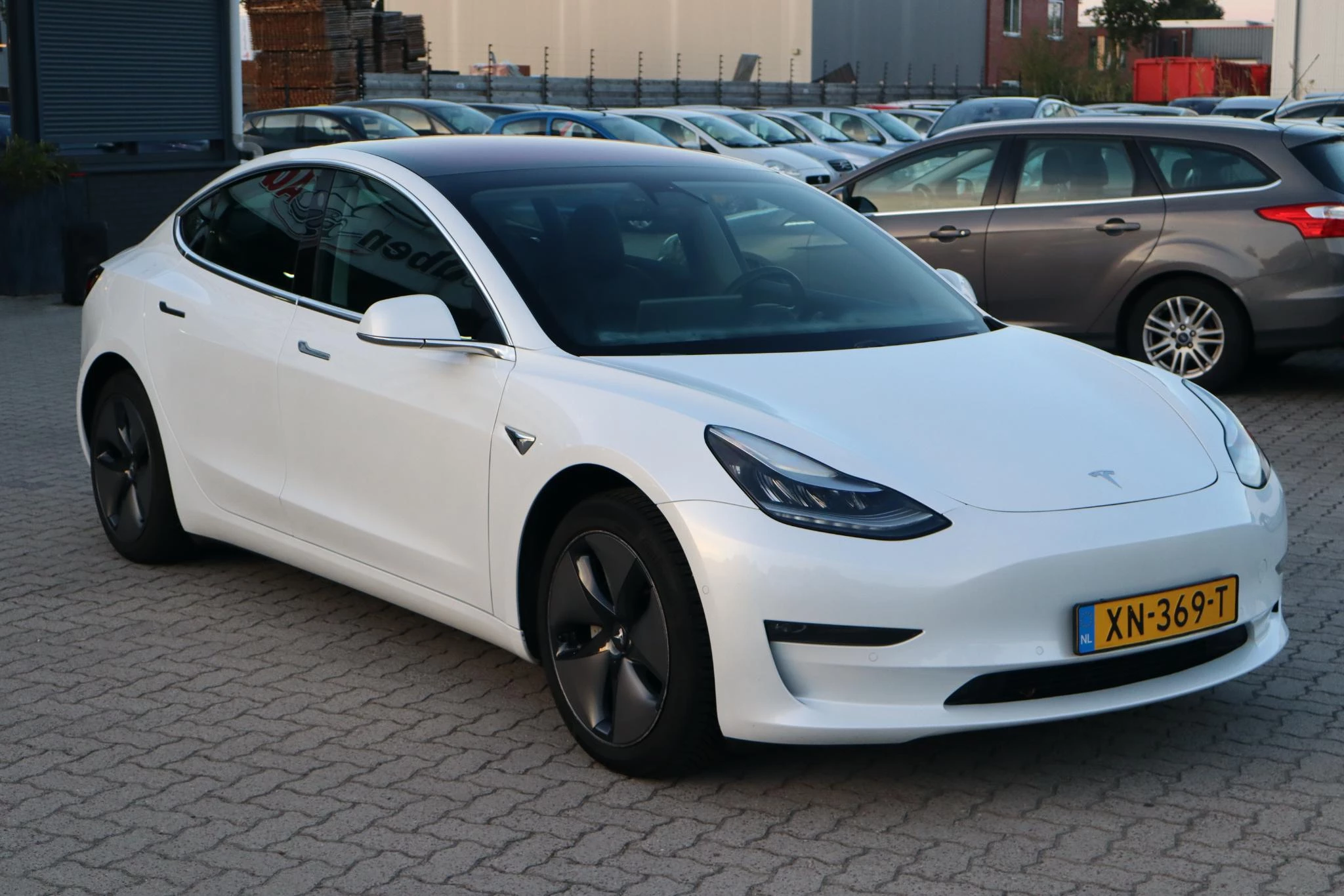 Hoofdafbeelding Tesla Model 3