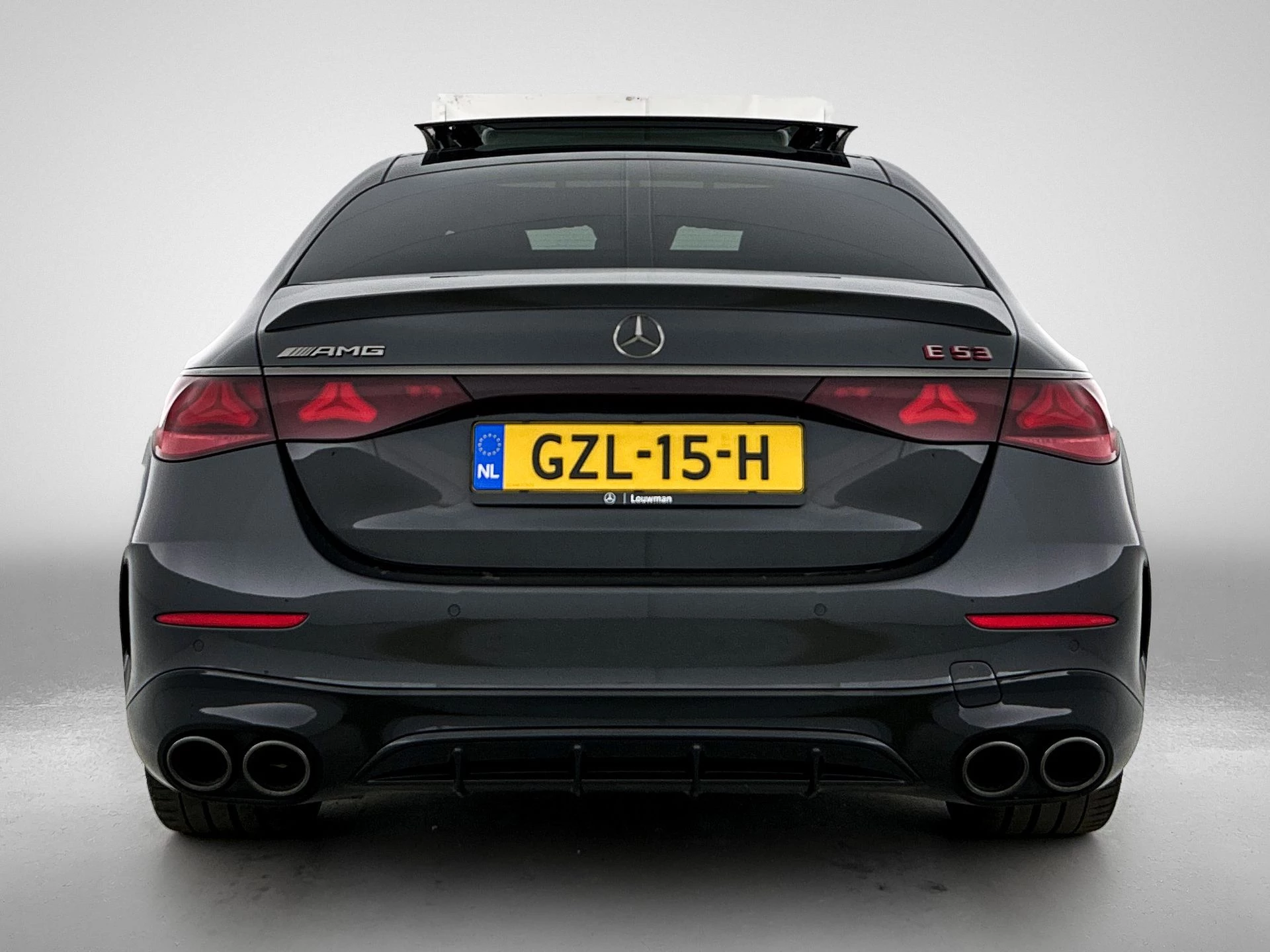 Hoofdafbeelding Mercedes-Benz E-Klasse