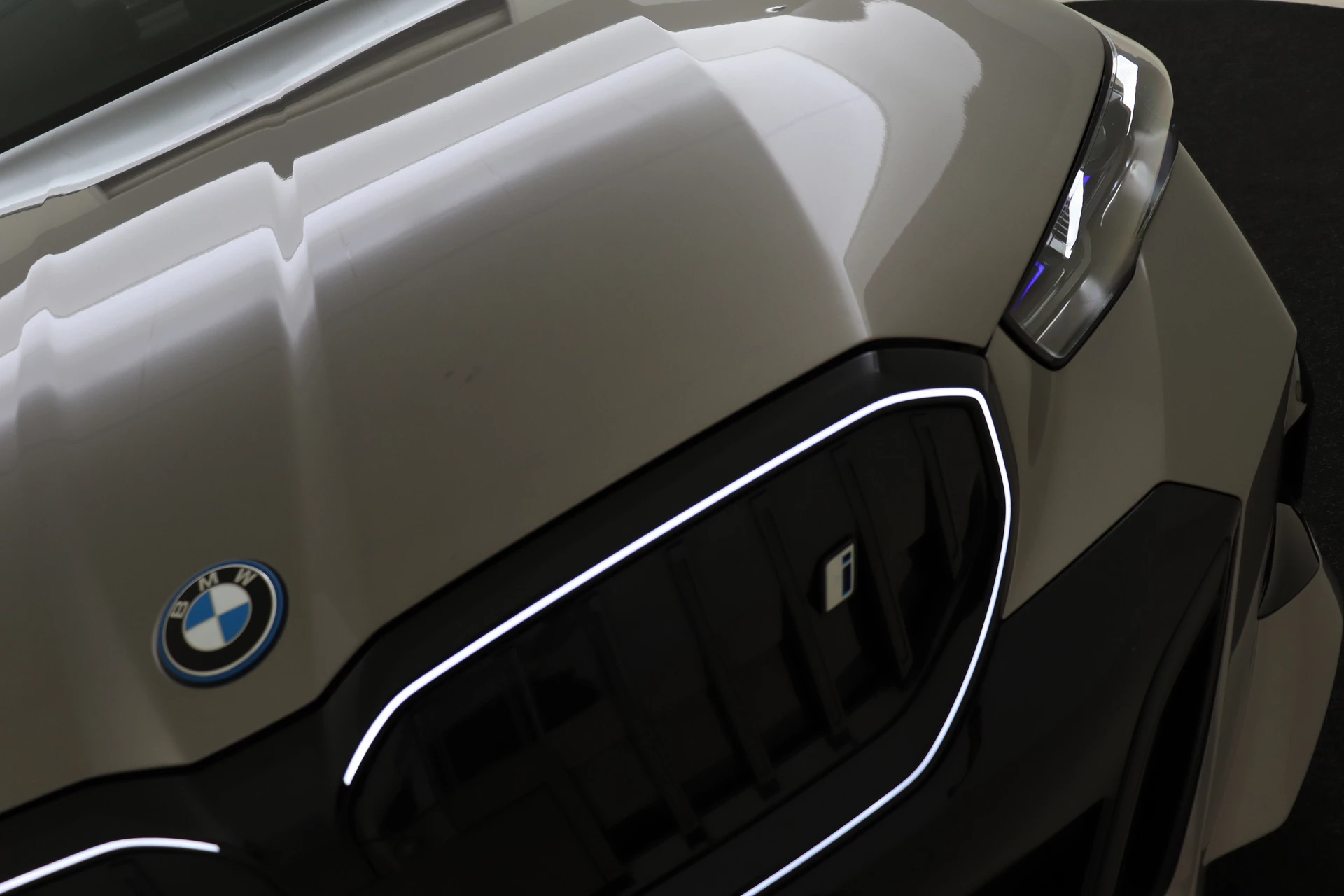 Hoofdafbeelding BMW i5